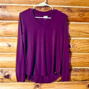 Duluth Trading Company Alaskan Hardgear AKHG Deep Plum Long Sleeve Top